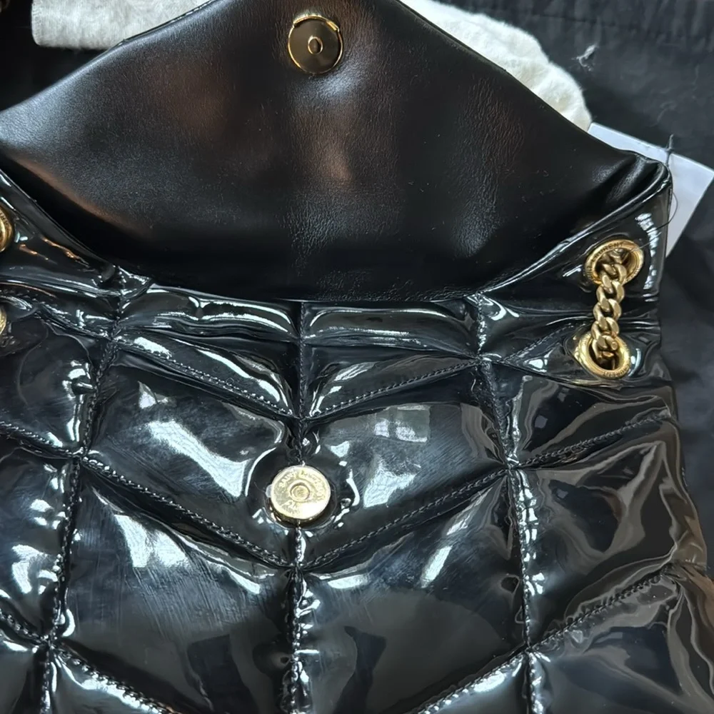 Yves Saint Laurent ysl Loulou puffer black patent shoulder bag gold straps $2990